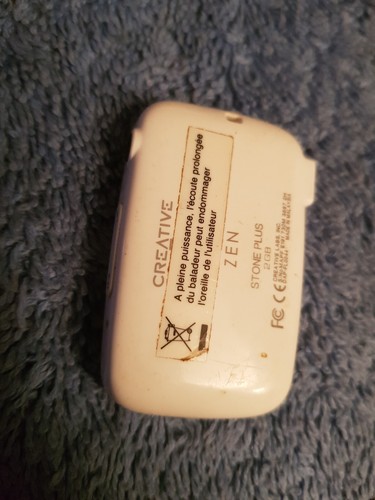 Faulty creative zen stone - creative,