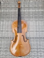 Violino vintage con custodia