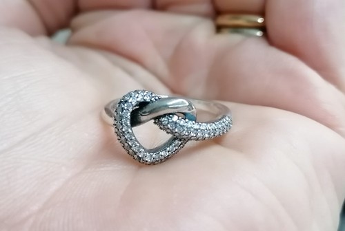 Anello intreccio cuore argento