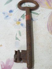 ANTICA CHIAVE IN FERRO
