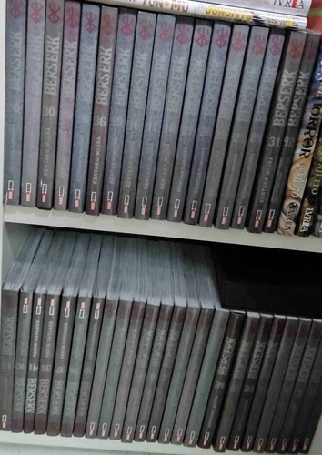 Lotto libri manga berserk - lotto,