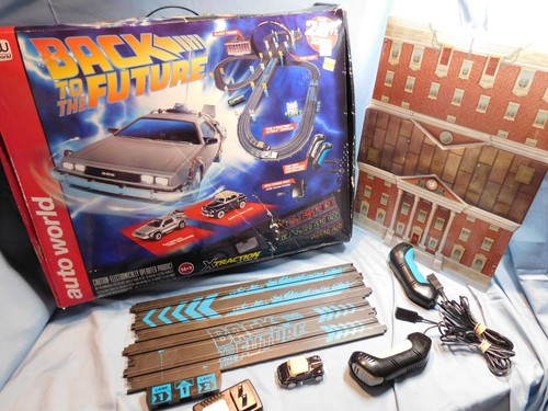 Auto world ritorno futuro - world,