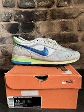 V RARA 2010 NIKE AIR VENTURE