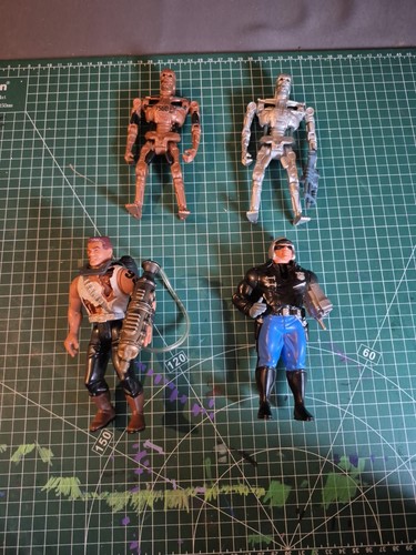 Action figure terminator - 4,