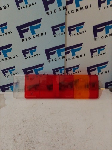 Plastica fanale posteriore - plastica,