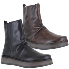 Stivaletti donna Fly London