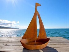 Barca a Vela Arrugginita