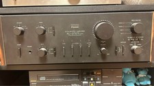 Amplificatore integrato Sansui