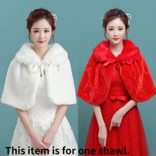 Donna Pelliccia Finta Scialle