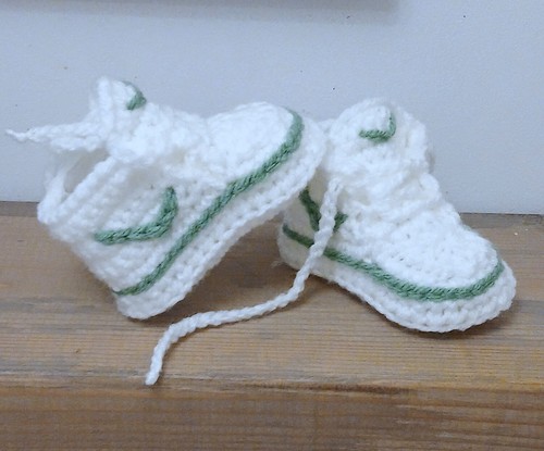 Nuove scarpe all uncinetto - nuove, all'uncinetto
