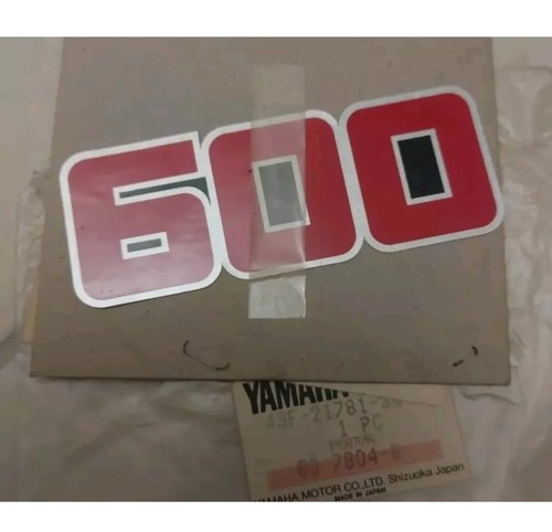 Yamaha decalcomania scritta - yamaha,
