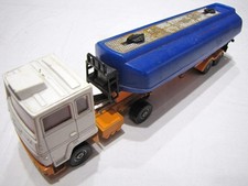 Modellino camion cisterna