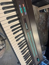Yamaha dx7 synthesizer - dx7,