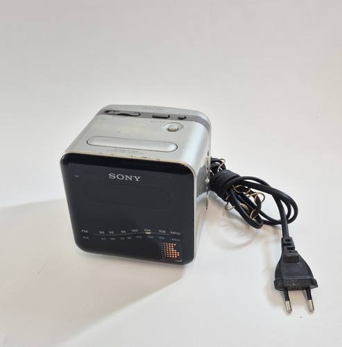Radiosveglia sony vintage - radiosveglia,