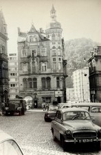 Auto retrò strada europea