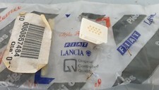 Fermo gancetto battitacco originale per Alfa Romeo 156 dal 1997.  [1813.22]