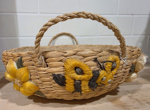 Vintage wicker raffia basket - wicker,