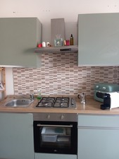 cucina completa di elettrodomestici usata