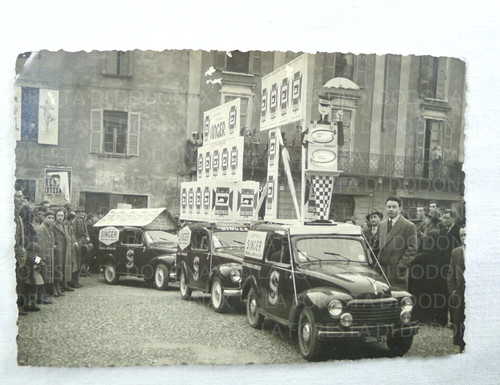 Vecchia foto insegna - foto,
