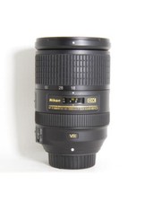 Nikon AF-S 18-300 mm