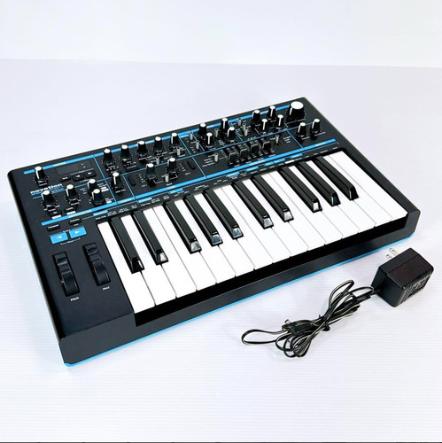 Novation bass station - novation,