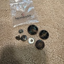 Set bottoni e bottoni di