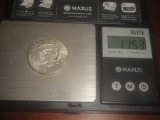 1969 KENNEDY HALF DOLLAR. 40%