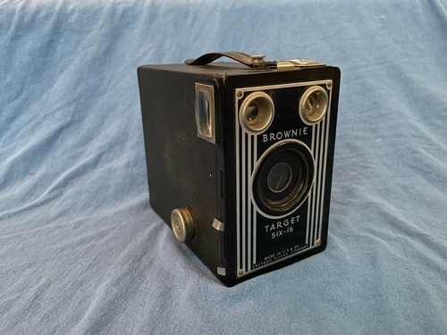 Antica fotocamera brownie - antica,