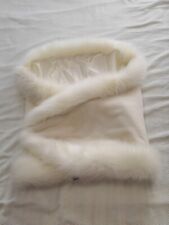 Coprispalle con pelo. Mai