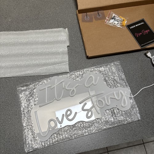 Insegna neon a love - insegna,