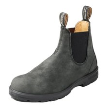 587 Blundstone Chelsea Boots