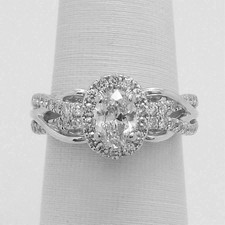 Anello di fidanzamento nodo