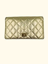 Portafoglio Chanel 2.55