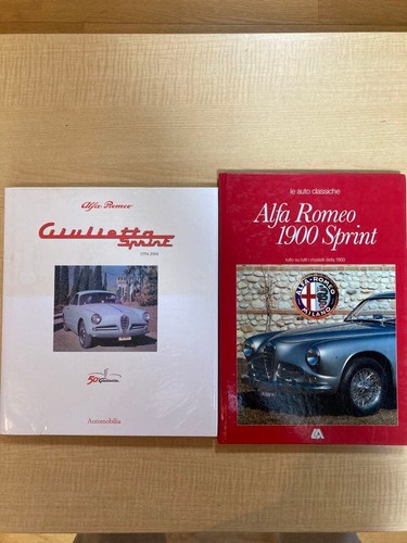 Alfa romeo books set red - of, 2