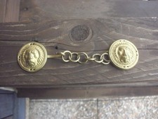 WW1 FIBBIA LEONE IN OTTONE PER MANTELLA UFFIC. REGIO ESERCITO completa di catena