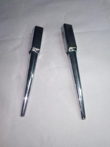 Giannini coppia baffi - coppia,