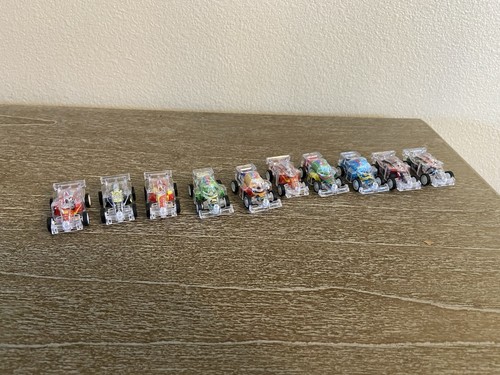 Mini auto con - , aperta
