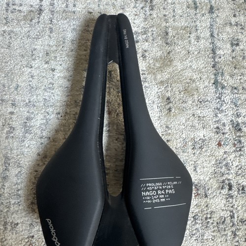Prologo nago pas - r4, tirox