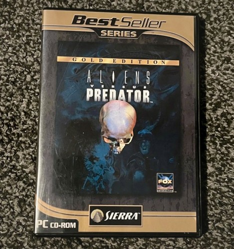 Aliens predator gold - vs,