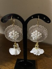 ORECCHINI FATTI A MANO , Filato Gioiello Oro E Cristalli Panna , Fiore Di Raso