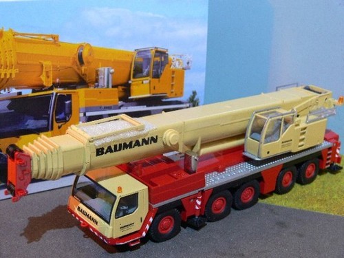 Gru mobile conrad - 1/50,
