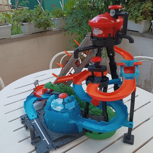 Hot wheels city set - wheels,