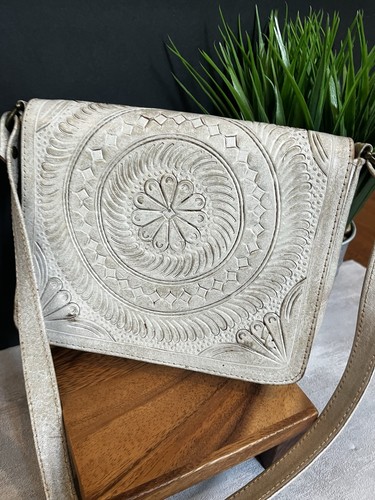 Borsa leader pelle goffrata - in,