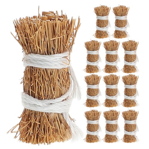 Pezzi mini palline fieno - di,