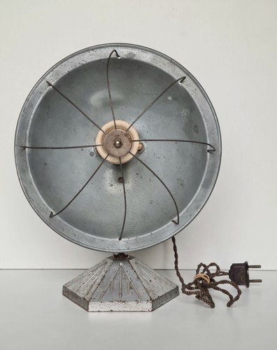 Antico piccolo radiatore - antico,