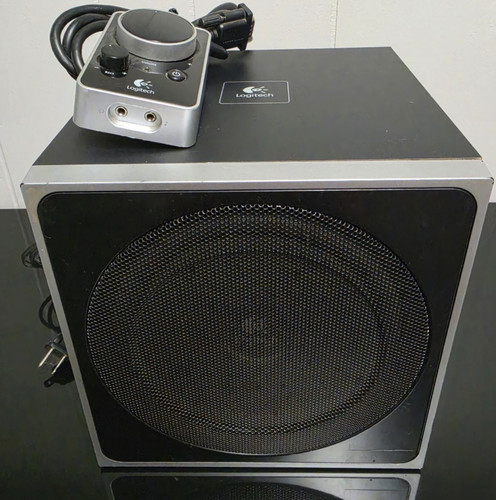 Logitech subwoofer pod di - e,