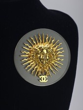 Coco Chanel Broche Roi Soleil