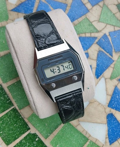 Vintage lcd digital watch - lcd,