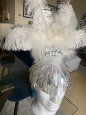 copricapo con piume handmade