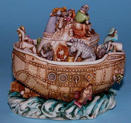 Harmony kingdom box - harmony,
